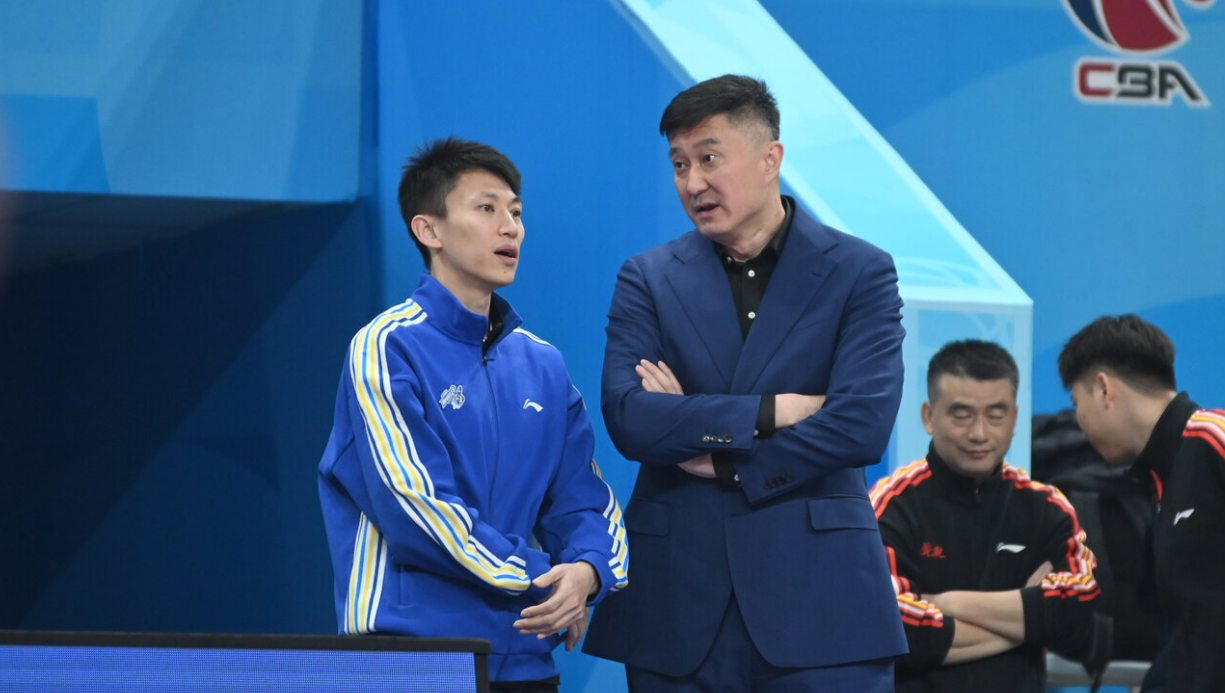 九游正版-古德温控诉杜锋教唆球员使坏 山西外援拱火：他们用犯规找乐子