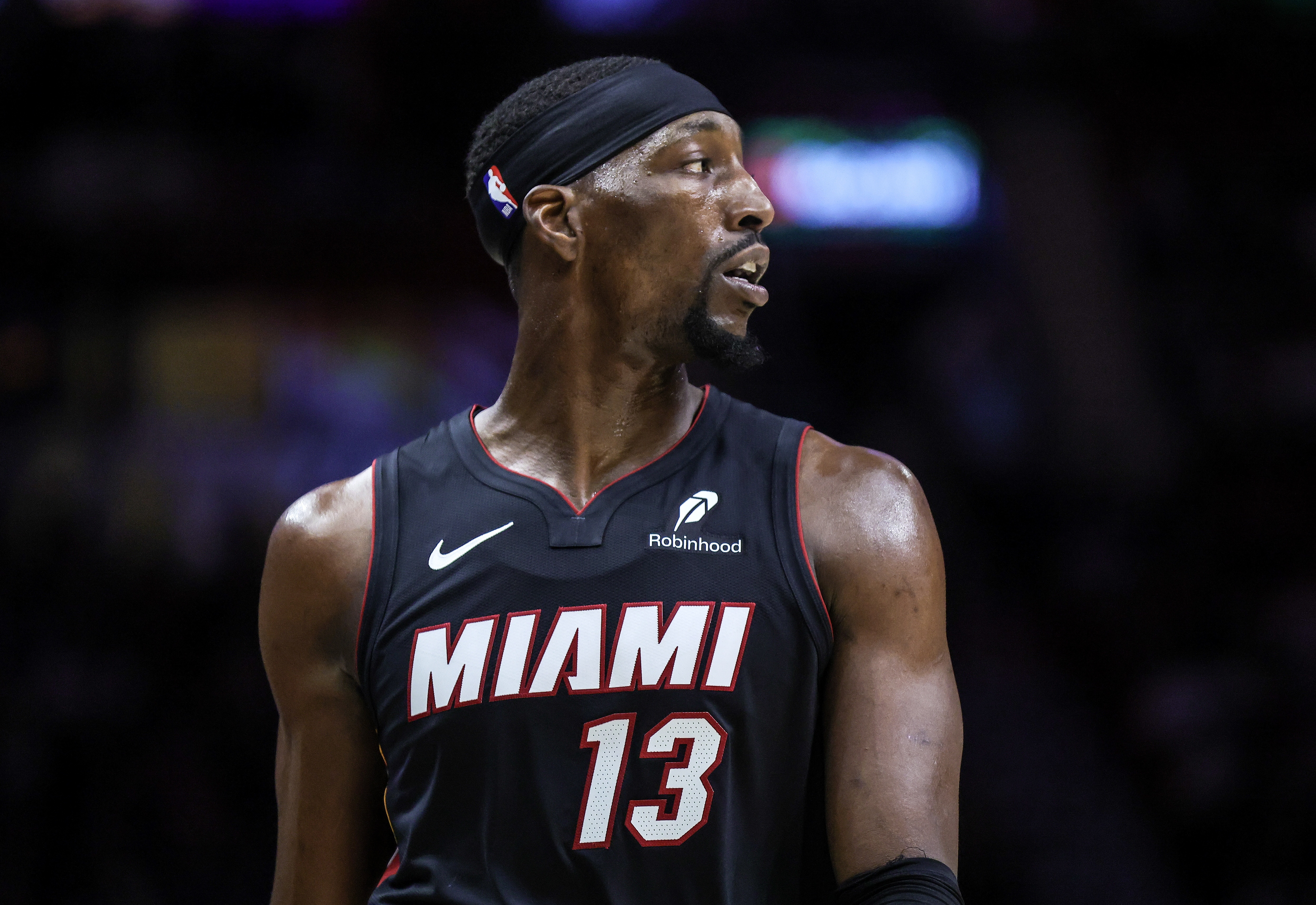 九游服务-阿德巴约：我们只要评论判罚就会被罚款但这确实改变了比赛